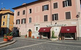 B&B Piazza Fratti